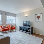 Rent 2 bedroom apartment of 88 m² in Westminster