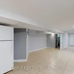 Appartement de 312 m² avec 1 chambre(s) en location à Toronto (Little Portugal)