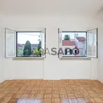 Rent 3 bedroom house of 185 m² in Lisbon