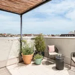 Rent 2 bedroom apartment of 54 m² in Barcelona