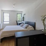 Rent 3 bedroom apartment of 190 m² in Porto