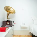 Rent 1 bedroom apartment in Porto