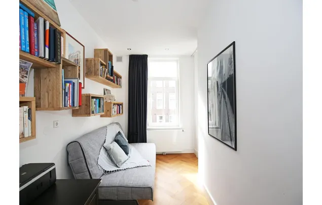 Huur 2 slaapkamer appartement van 70 m² in Amsterdam