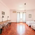 Rent 7 bedroom apartment in Lisbon