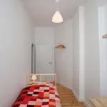 Rent a room of 106 m² in Berlin