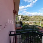 Affitto 4 camera appartamento di 110 m² in Melito di Porto Salvo