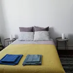 Rent a room of 235 m² in Ponta Delgada