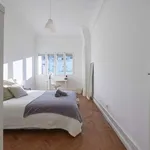 Rent a room in lisbon