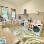 Rent 5 bedroom apartment of 300 m² in Rome