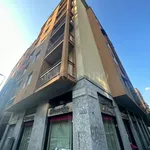 Affitto 2 camera appartamento di 70 m² in Milano