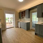 Rent 6 bedroom house in South East England