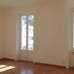 Rent 5 bedroom apartment of 216 m² in Milan