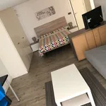 Alquilo 1 dormitorio apartamento de 89 m² en madrid