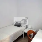 Rent 3 bedroom apartment of 90 m² in  Sevilla