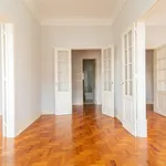 Rent 3 bedroom apartment of 180 m² in Lisbon