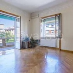 Rent 2 bedroom apartment of 120 m² in Roma