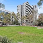 Rent 1 bedroom apartment in Melbourne