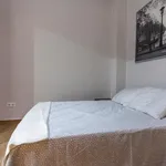 Rent 6 bedroom apartment in Valencia