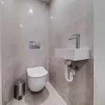 Pronajměte si 2 ložnic/e byt o rozloze 74 m² v Prague