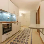 Rent a room in lisbon