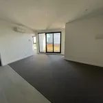 Rent 2 bedroom apartment in Melbourne