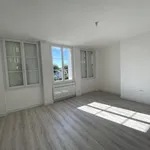 Rent 3 bedroom apartment of 6284 m² in Égletons