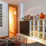 Rent a room of 110 m² in Valencia