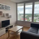 Appartement de 75 m² avec 4 chambre(s) en location à Orléans