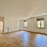 Rent 3 bedroom apartment of 95 m² in Roma