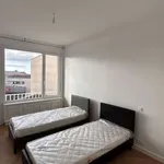 Appartement de 90 m² avec 3 chambre(s) en location à Aubenas