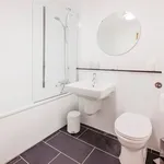 Rent 2 bedroom flat in Milton Keynes