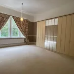 Rent 3 bedroom apartment in West Midlands