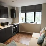 Rent 2 bedroom flat in manchester