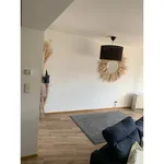 Appartement de 80 m² avec 2 chambre(s) en location à Aubel