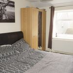 Rent 3 bedroom house in Wales