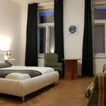 Pronajměte si 2 ložnic/e byt o rozloze 90 m² v prague