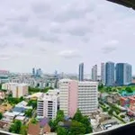 Rent 2 bedroom apartment of 69 m² in Bangkok