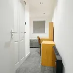 Rent 4 bedroom house in North West England