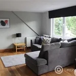 Rent 2 bedroom flat in Aberdeen