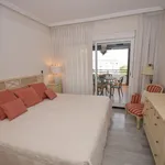 Rent 2 bedroom apartment of 104 m² in Puerto Banús