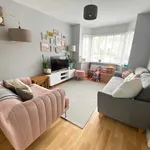 Rent 3 bedroom apartment in Shirley