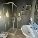 Affitto 2 camera appartamento di 65 m² in Naples