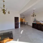 Rent 3 bedroom apartment of 135 m² in  Thessaloniki 