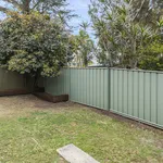 Rent 3 bedroom apartment in West Wollongong