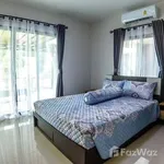 Rent 8 bedroom house of 400 m² in Phuket