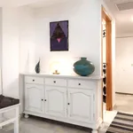 Rent 3 bedroom house of 210 m² in Marbella