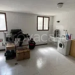 Affitto 6 camera casa di 150 m² in Padenghe sul Garda