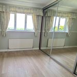 Semi-detached House to rent on Thornhill Close Dunstable,  LU5