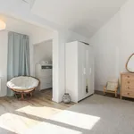 Huur 4 slaapkamer huis van 1305 m² in Nodebais (Beauvechain)