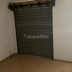 Affitto 4 camera appartamento di 130 m² in Reggio di Calabria